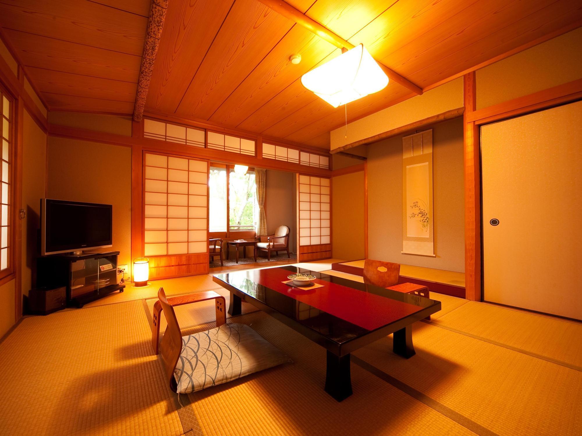 Ryotei Tanokura Yufu Exterior foto